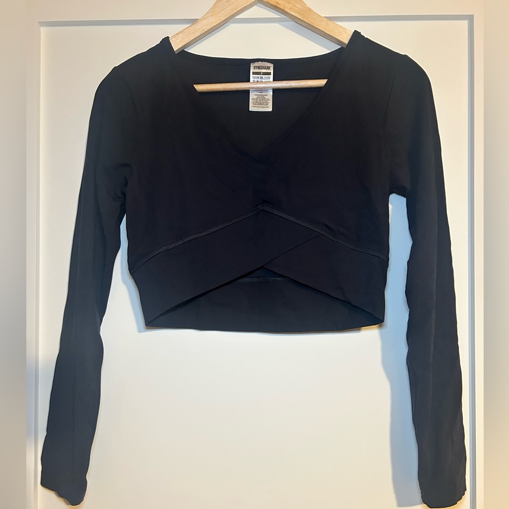 Gymshark Black Long Sleeve Crop Top
